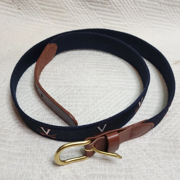 University of Virginia Leather Man Ltd navy belt.  Men's size 44. - Picture 10 of 12